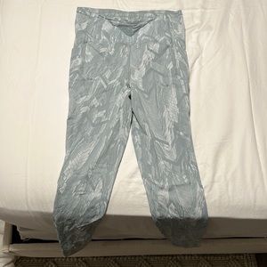 Lululemon Swift Speed leggings size 8